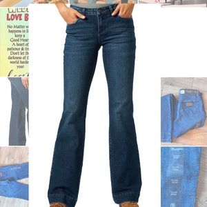 Wrangler Womens Retro Mae Mid Rise Wide Leg Trouser Jeans. 👖